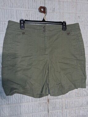 Talbots Women’s Olive Green Casual Shorts Size 16